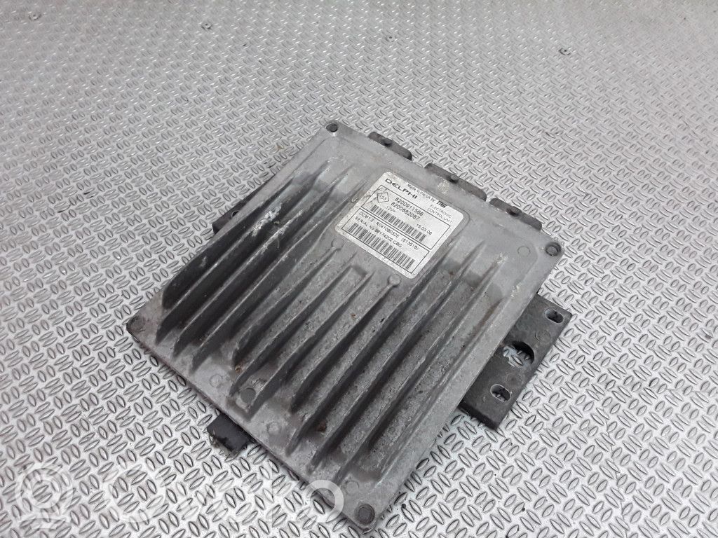 Renault Twingo II Engine control unit/module 