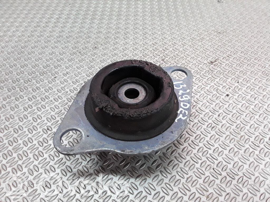 Renault Twingo II Gearbox mount 