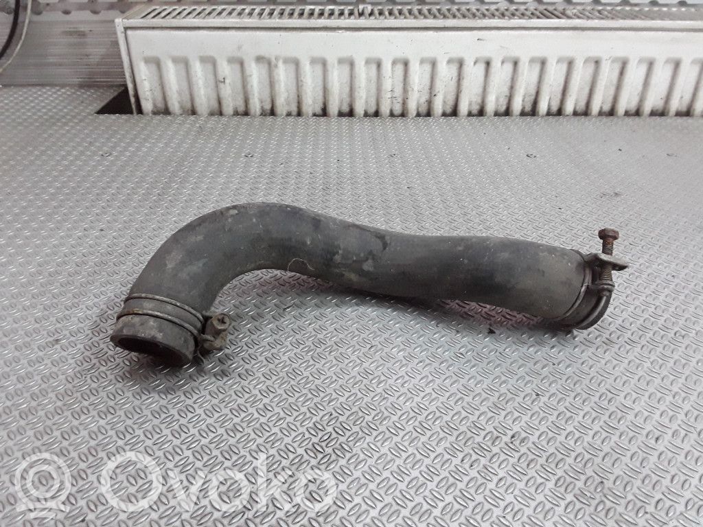 Engine coolant pipe/hose