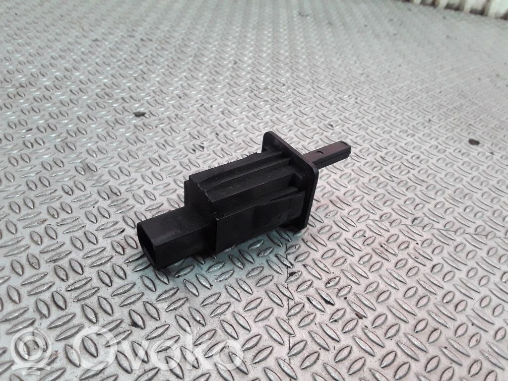 Land Rover Discovery Bonnet alarm switch sensor 