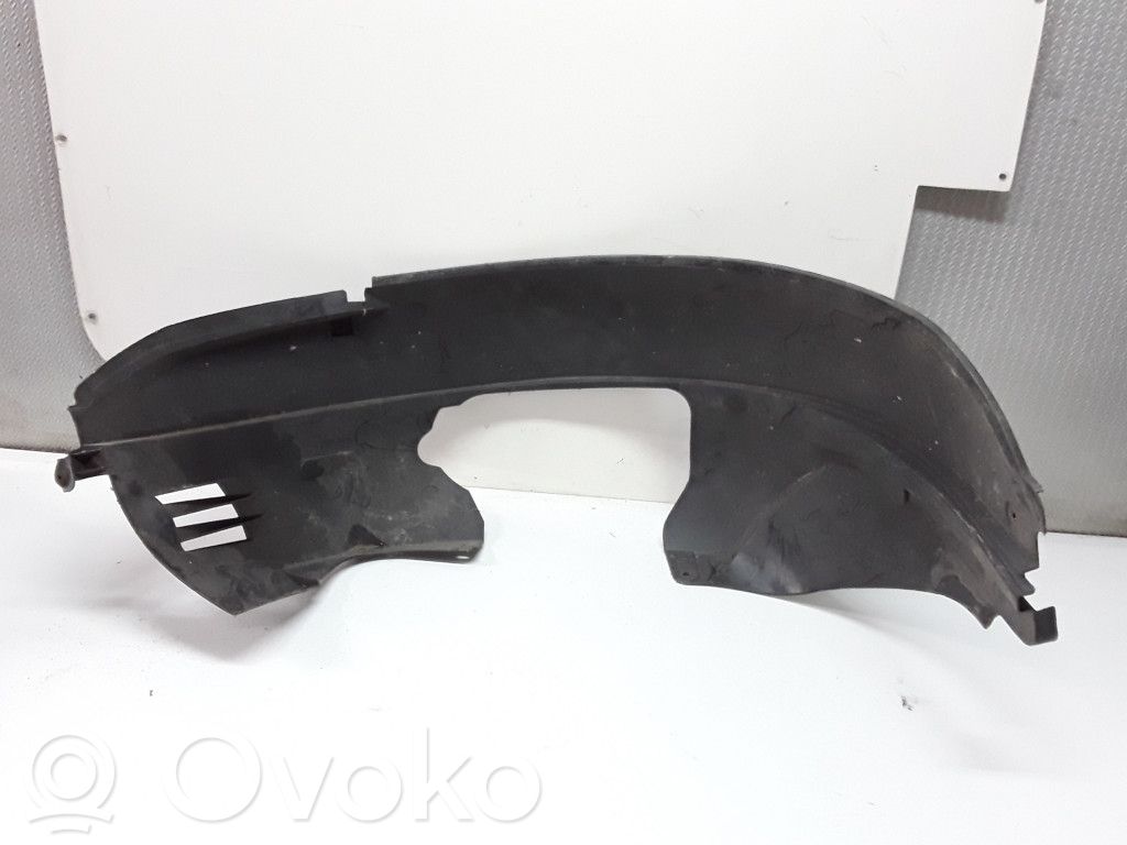 Front wheel arch liner splash guards