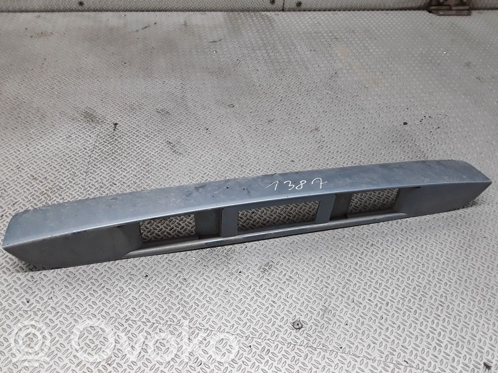 Mazda 2 Éclairage de plaque d'immatriculation 