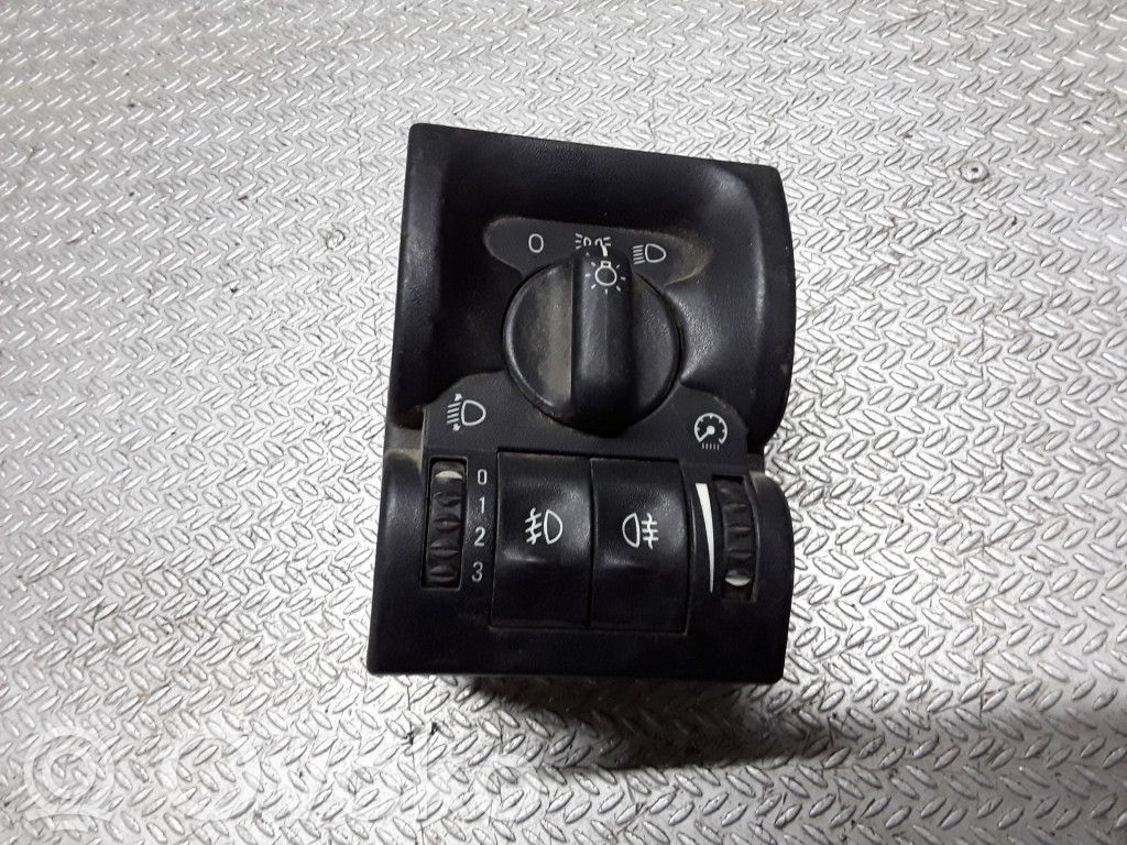 Opel Vectra B Light switch 