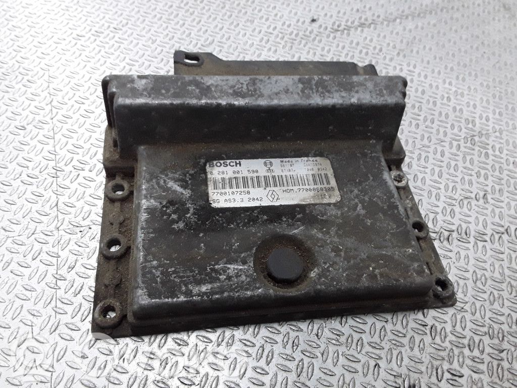Engine control unit/module   0281001590,7700107258