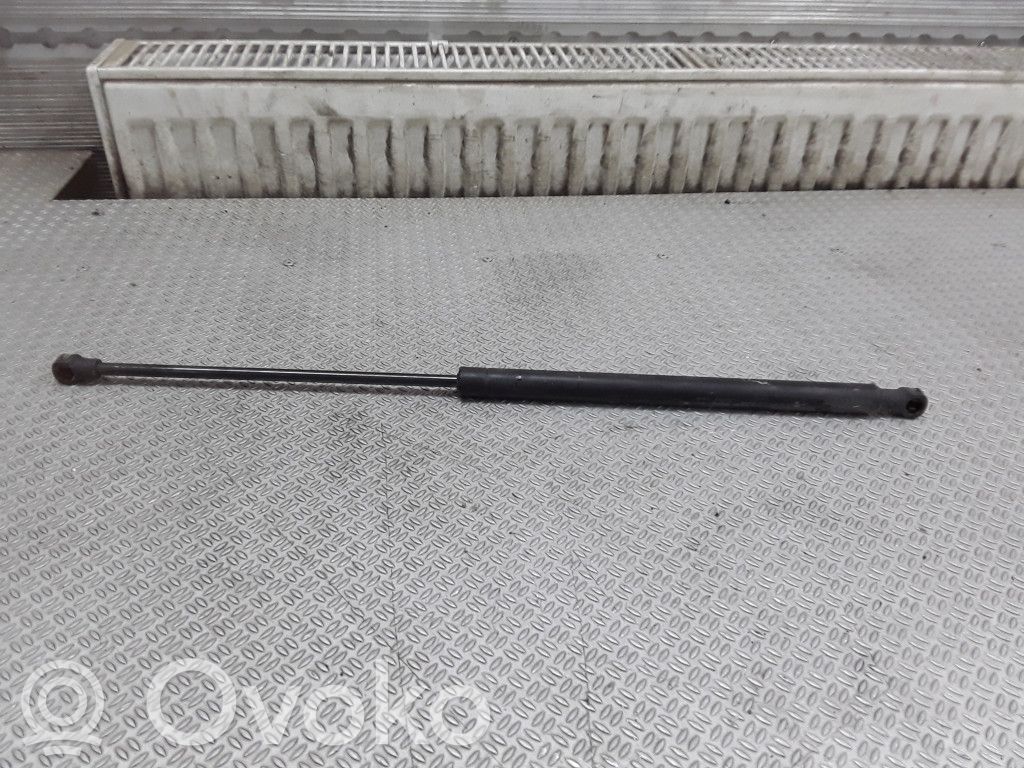 Citroen C5 Konepellin kaasujousi 