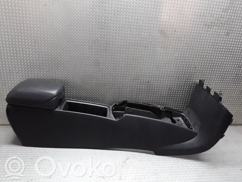 Volvo V50 Käsinoja 