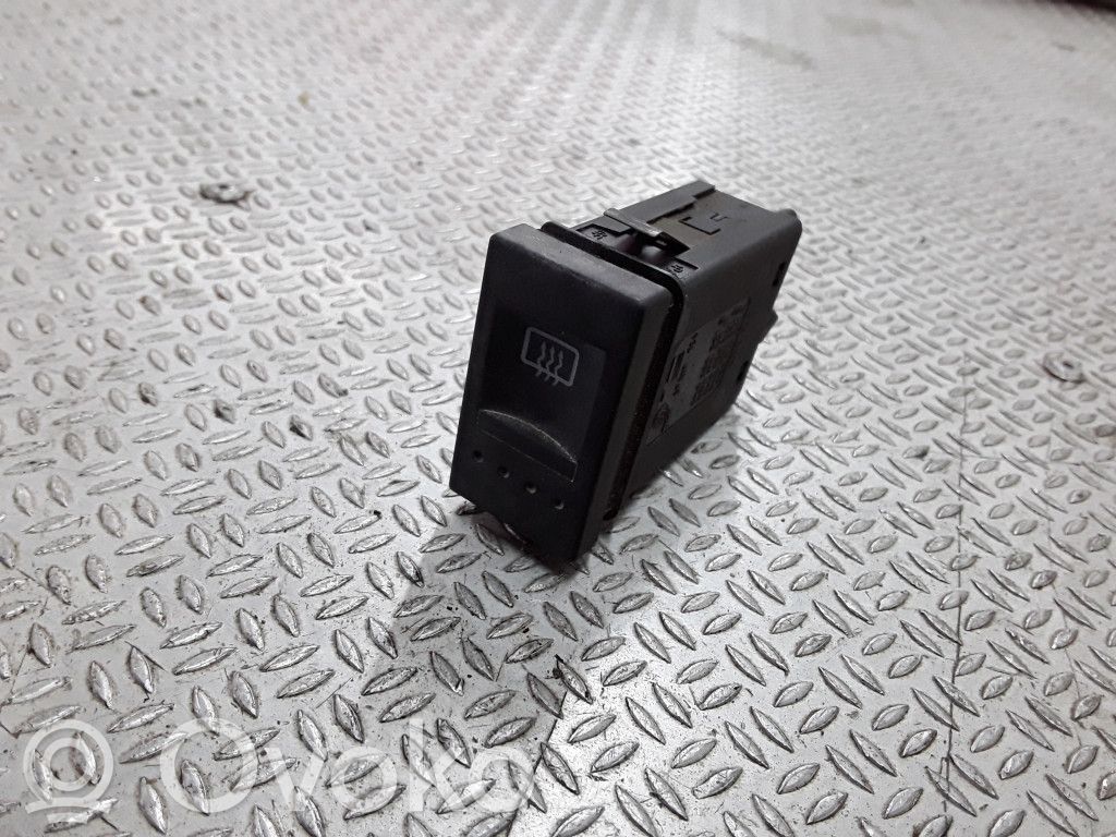 Windscreen/window heater switch   6K0959561B