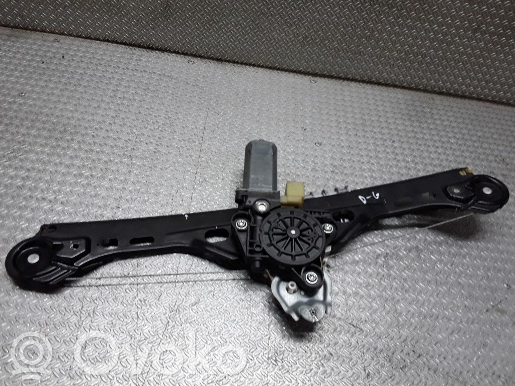 Mercedes-Benz C W203 Elektryczny podnośnik szyby drzwi tylnych 