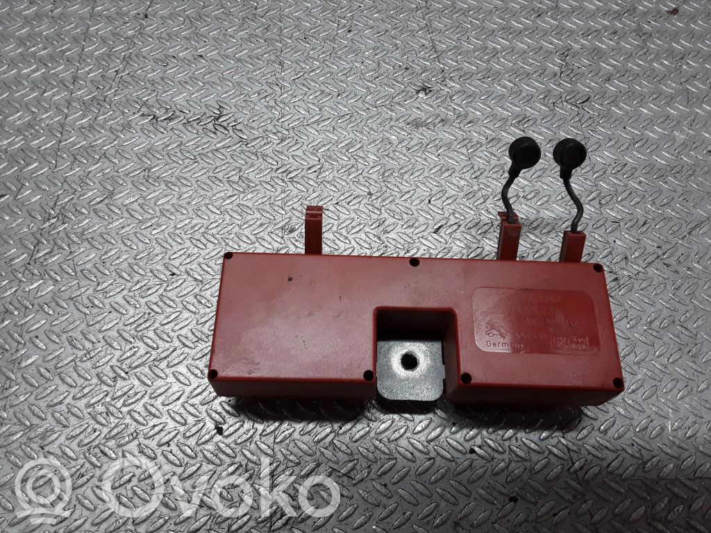 Volvo V70 Antenos stiprintuvas 