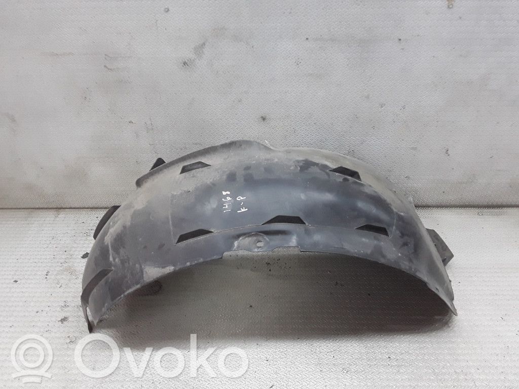 Front wheel arch liner splash guards   1Q0805977