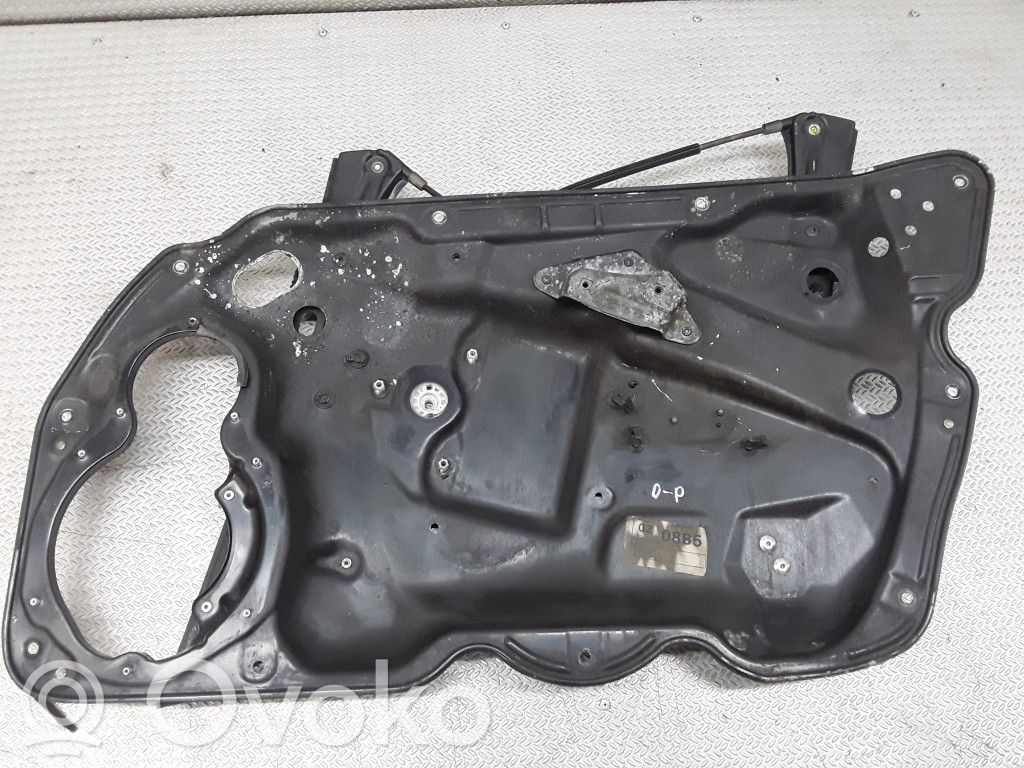 Volkswagen PASSAT B6 Mechanizm podnoszenia szyby przedniej bez silnika 