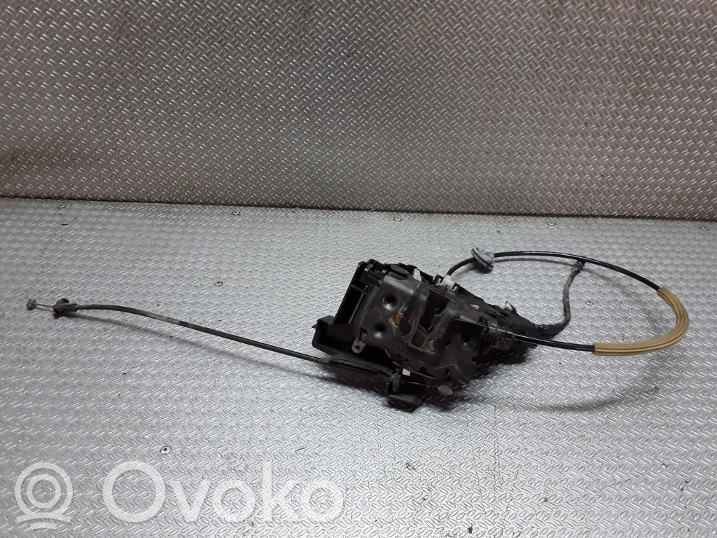 Ford Focus C-MAX Front door lock 