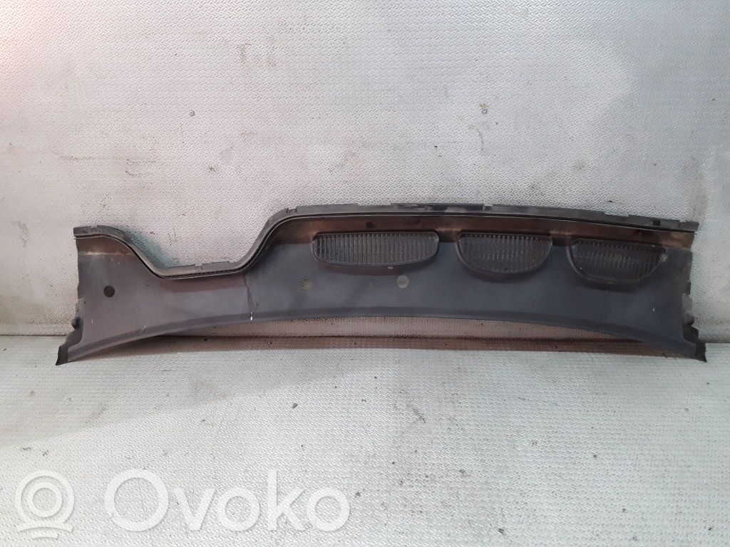 Ford Focus C-MAX Wiper trim 