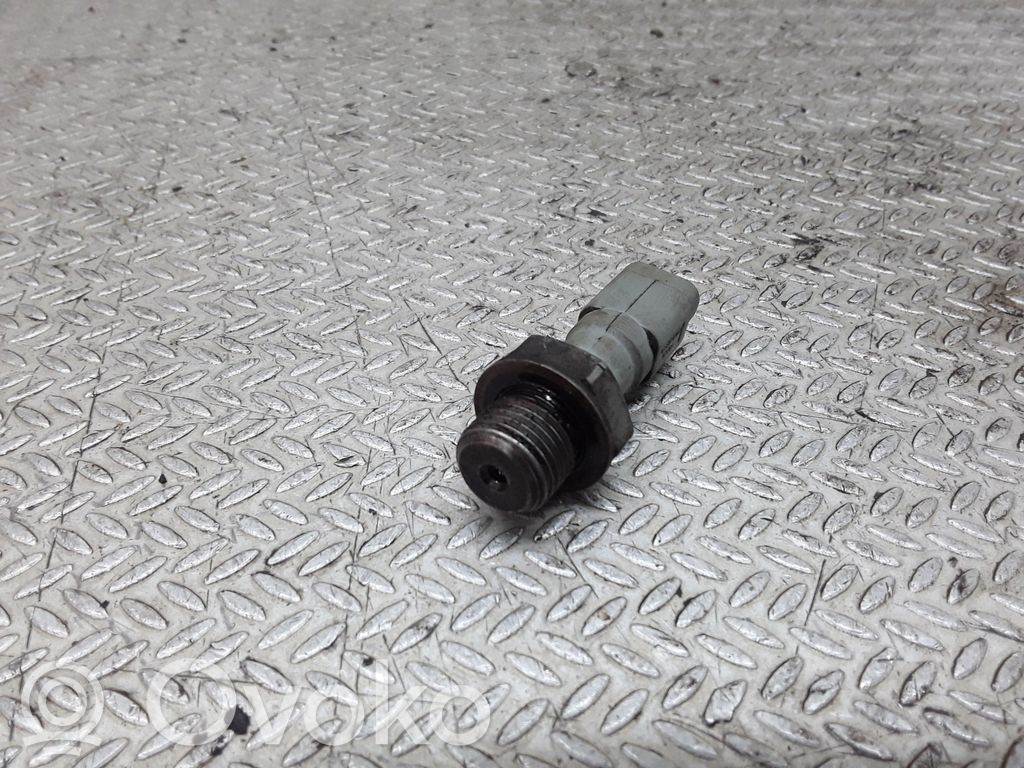 Citroen Berlingo Oil pressure sensor 