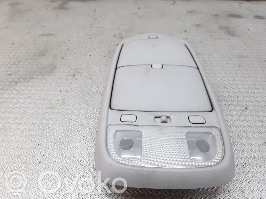 Mazda MPV Éclairage lumière plafonnier avant 