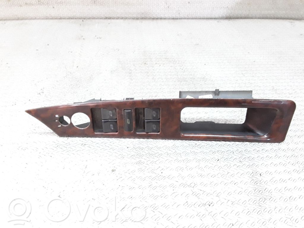 Audi A8 S8 D2 4D Electric window control switch 