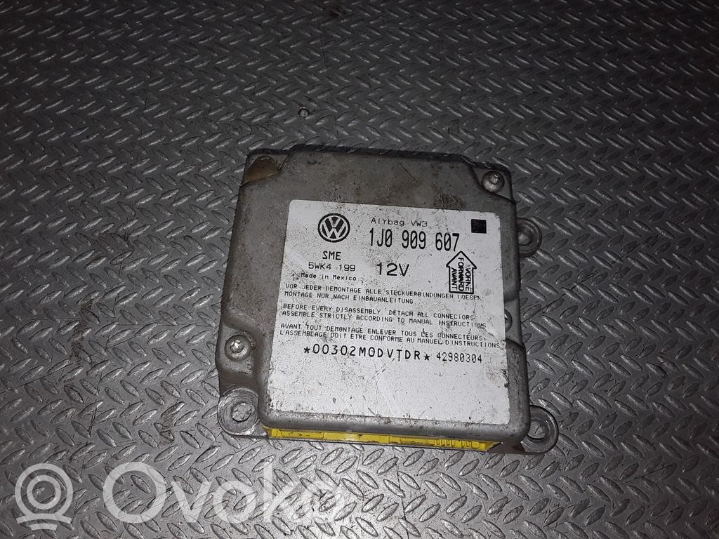 Unitate/modul de comandă airbaguri   1J0909607,5WK4199