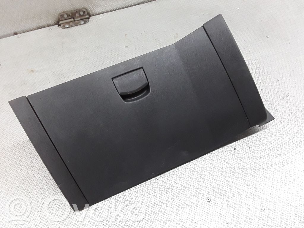 SsangYong Kyron Daiktadėžės (bordačioko) komplektas 