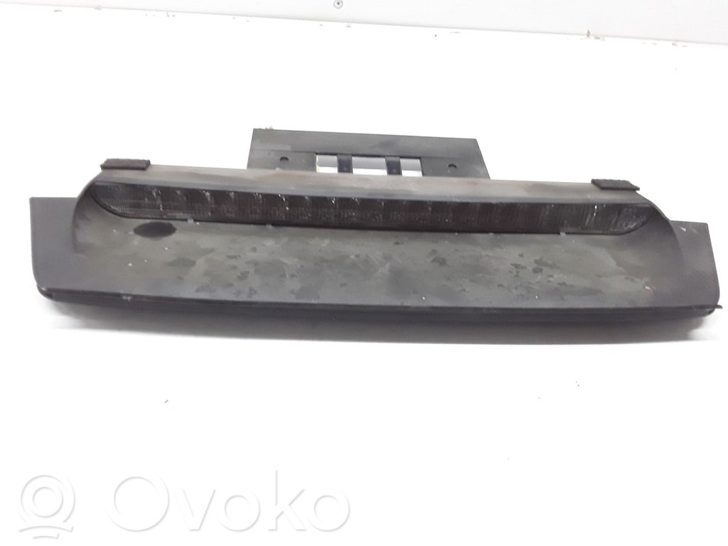 Volvo S80 Third/center stoplight 