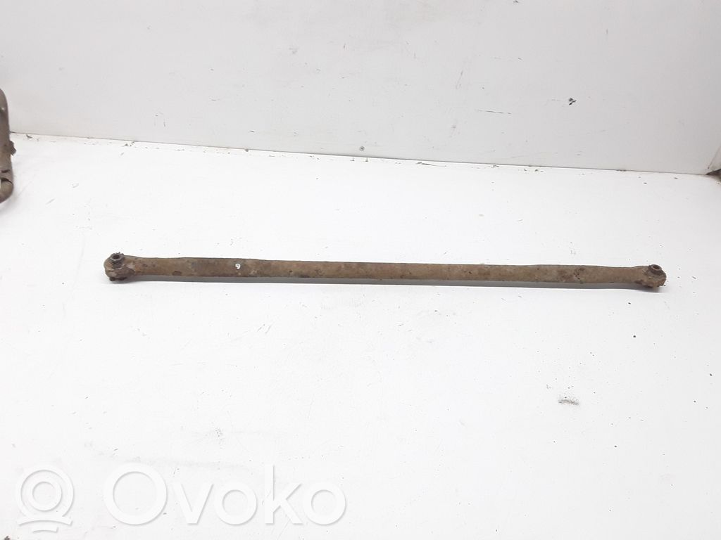 Rear traction arm rod