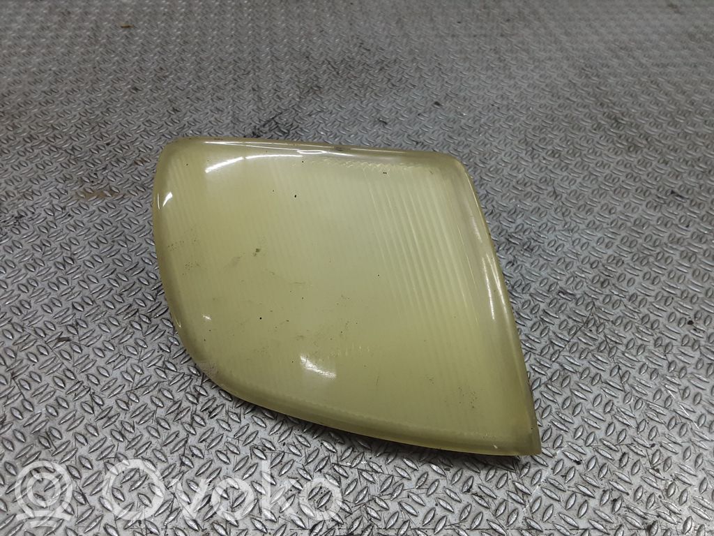 Volkswagen PASSAT B4 Reflektor vorne 
