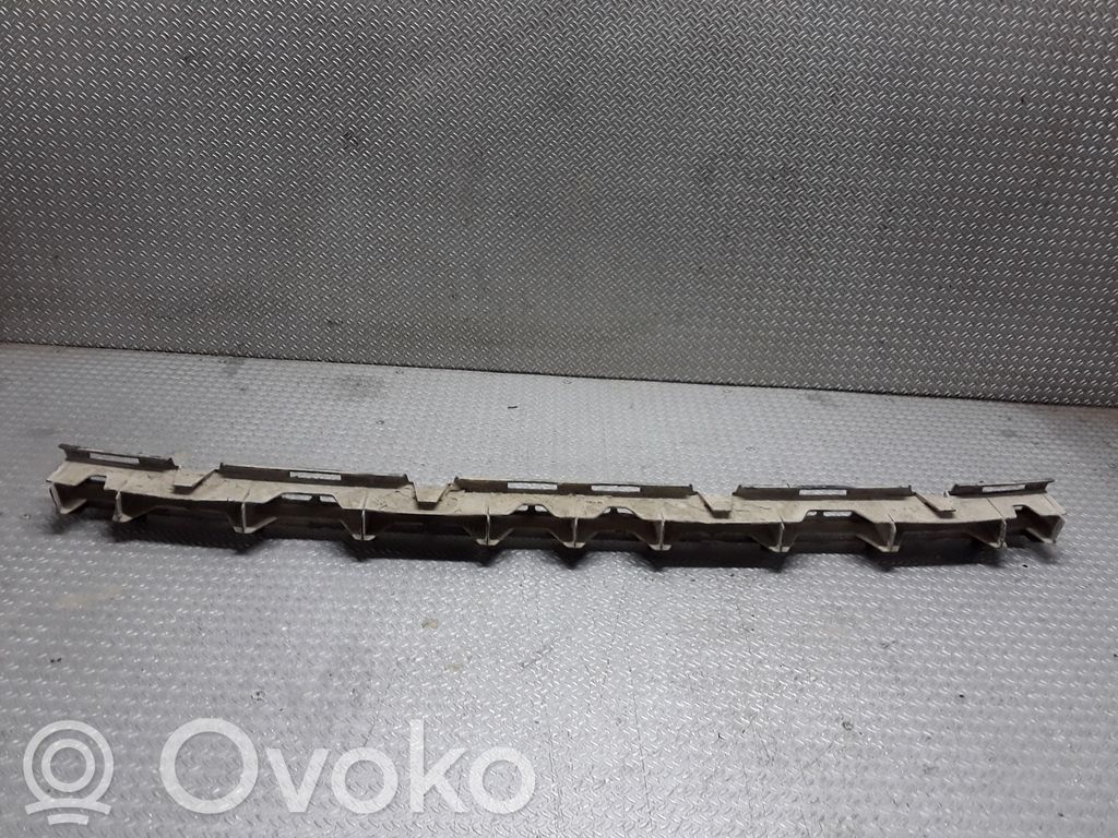 Skoda Octavia Mk2 (1Z) Staffa di rinforzo montaggio del paraurti posteriore
