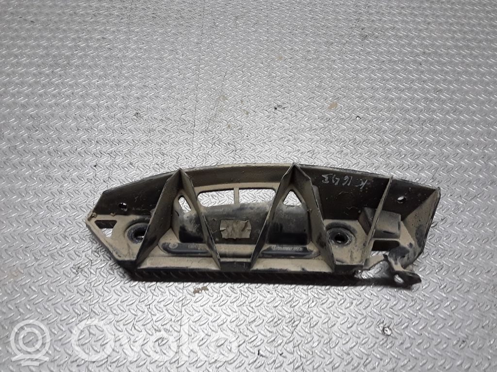 Skoda Octavia Mk2 (1Z) Staffa di rinforzo montaggio del paraurti posteriore