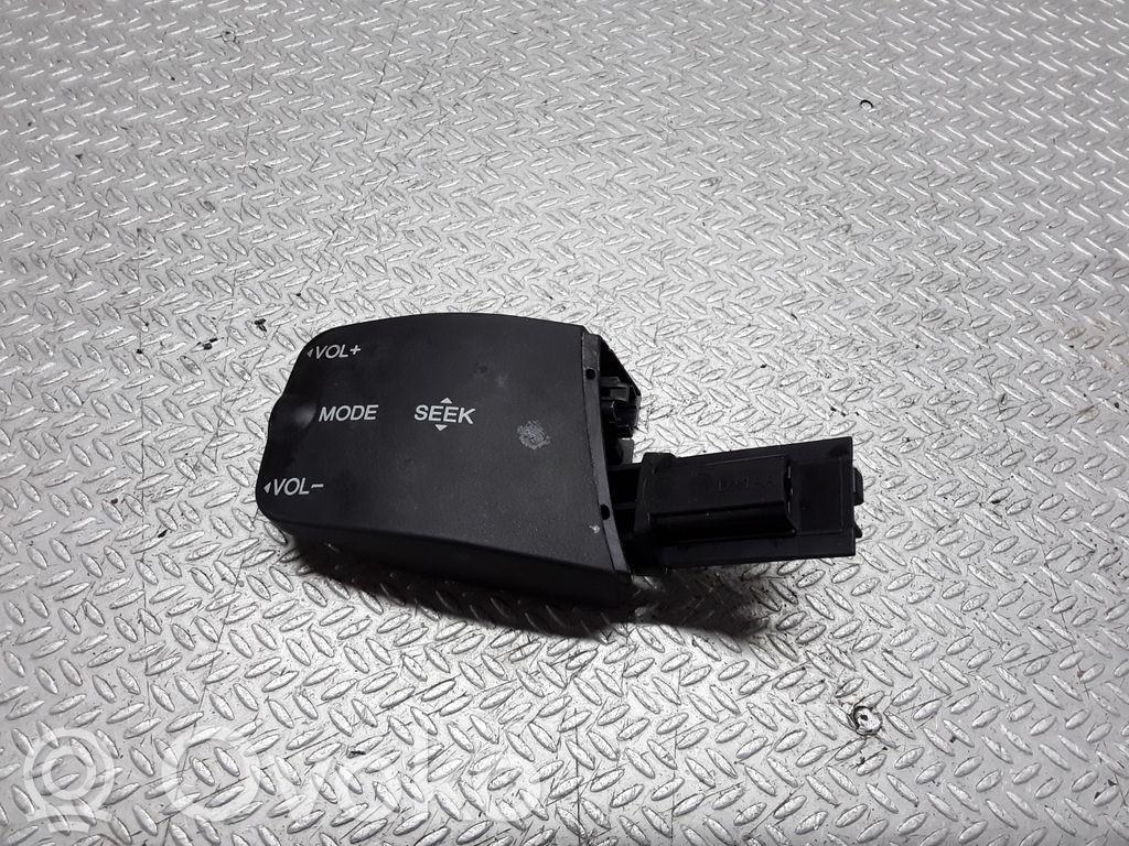 Lautstärkenregler   3M5T14K147