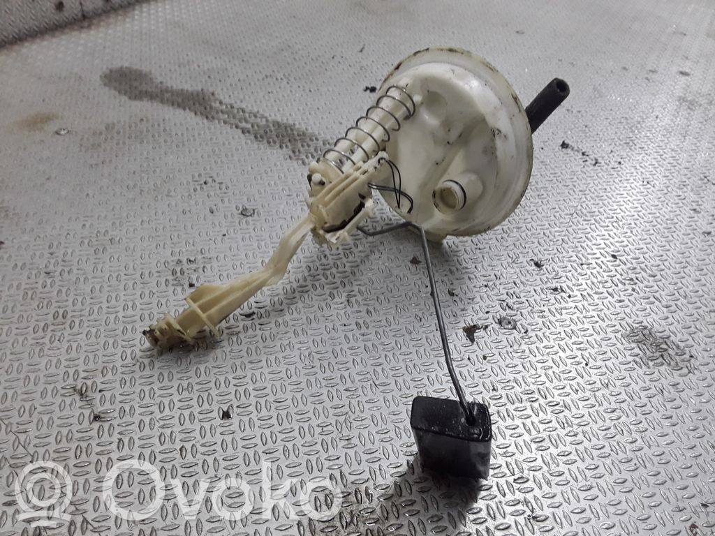 BMW 5 E39 Fuel level sensor 