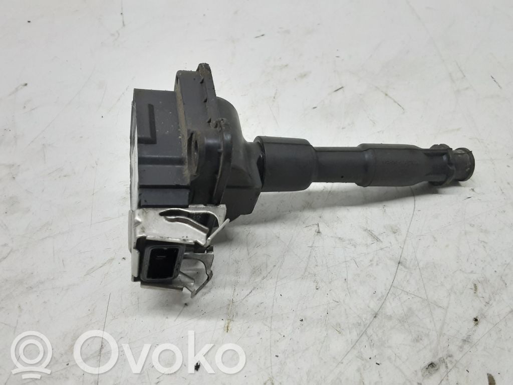 Audi A4 S4 B5 8D Bobina di accensione ad alta tensione
