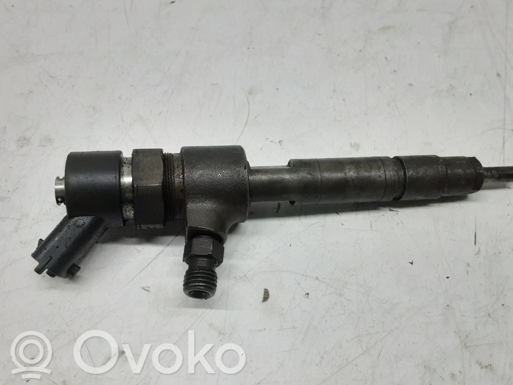 Injecteur de carburant   0445110068