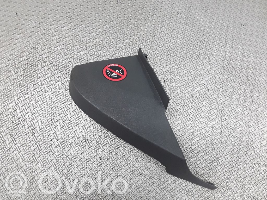 Ford Focus Kita salono detalė 