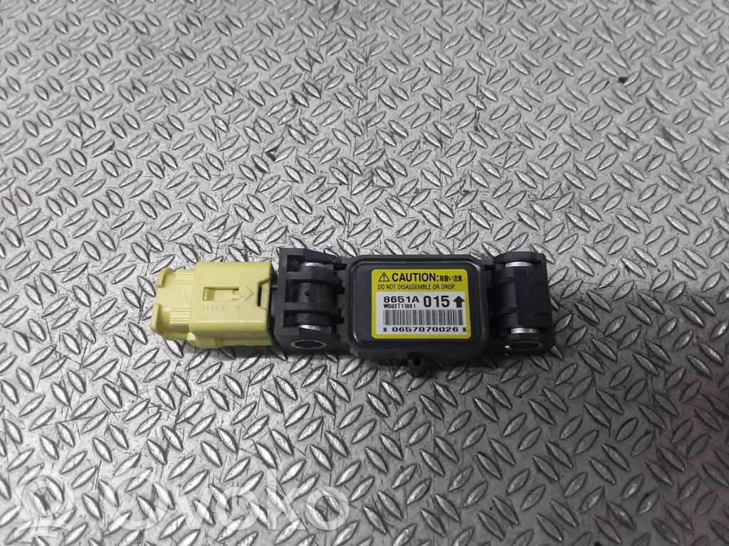 Mitsubishi Grandis Senzor impact/declanșare airbag 