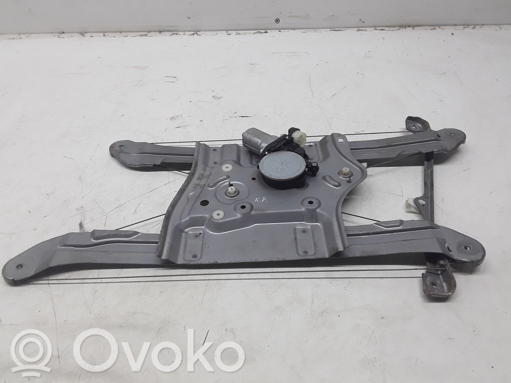 Mitsubishi Grandis Macara ușă față cu motor 