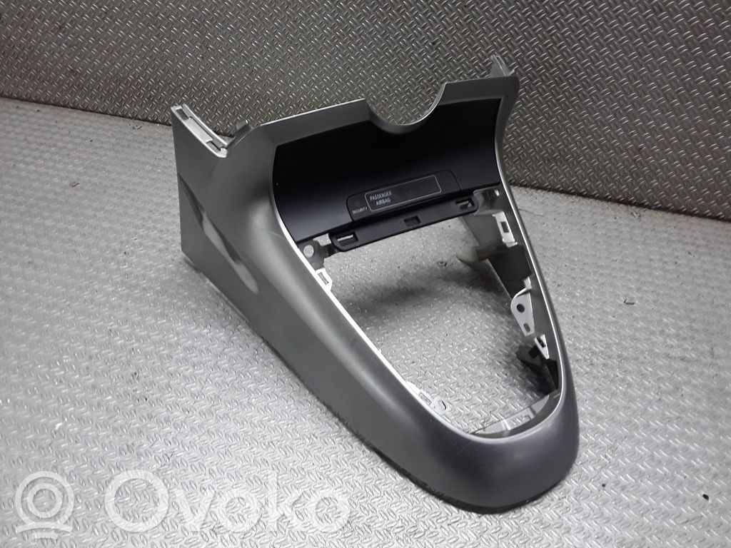 Toyota Verso Ramka drążka zmiany biegów 