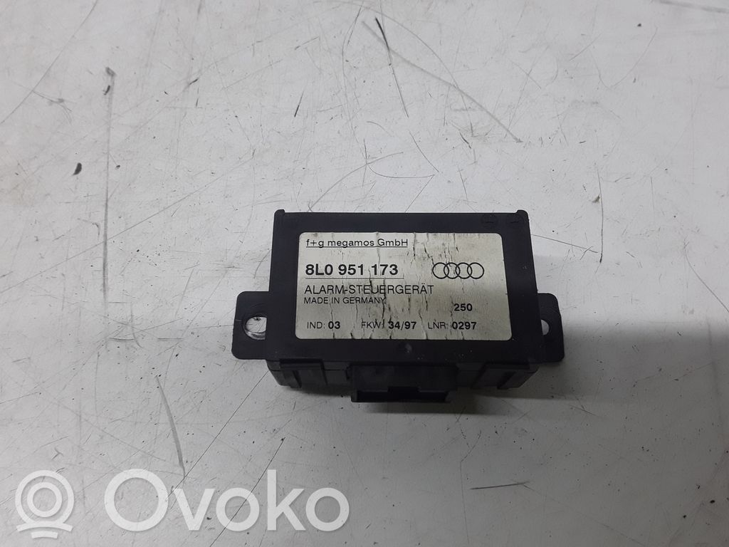 Steuergerät Alarmanlage   8L0951173