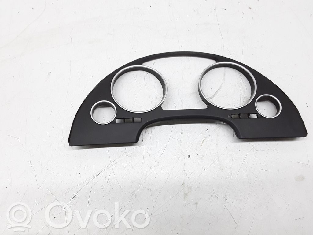 Seat Exeo (3R) Kojelaudan kehys 