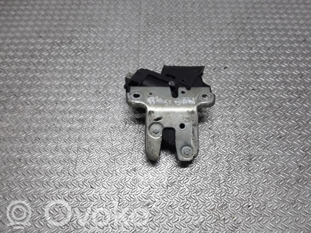 Serrure de loquet coffre   4F5827505D