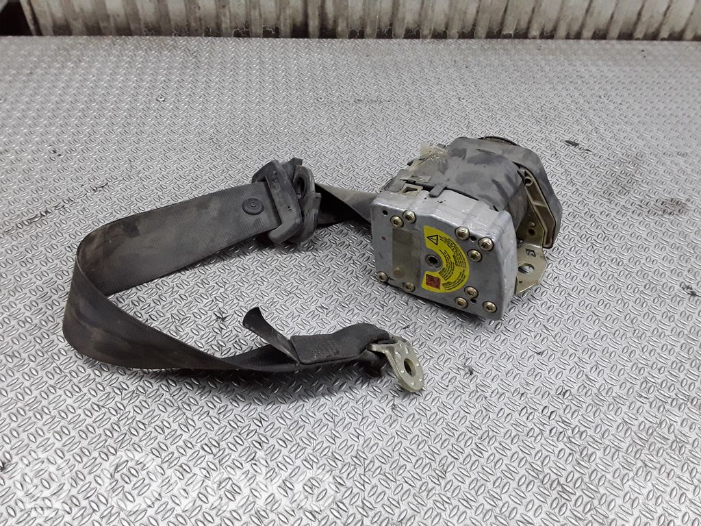 Audi A3 S3 8L Cinturón trasero 