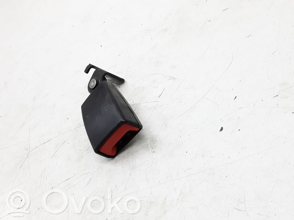Opel Astra J Hebilla del cinturón de seguridad trasero 
