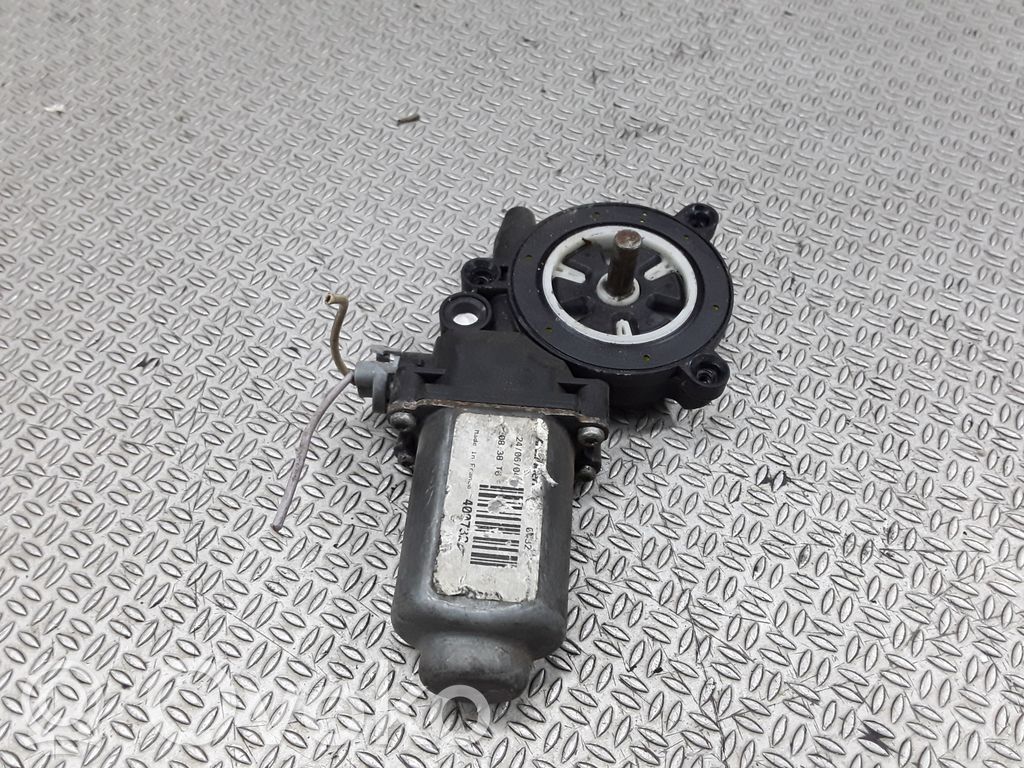 Renault Scenic I Motor del regulador de la ventanilla de la puerta delantera 