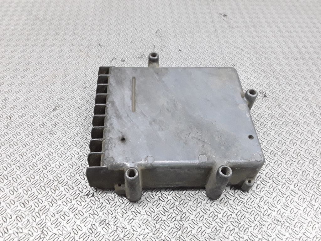 Engine control unit/module   04686739