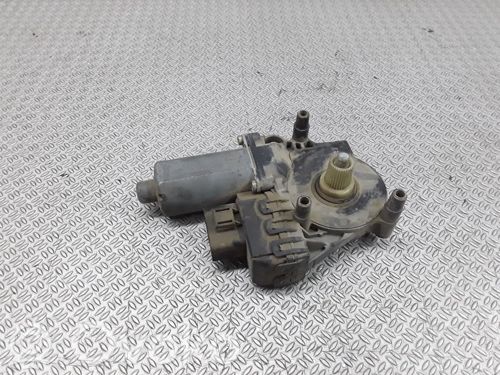 Audi A6 S6 C5 4B Motorino alzacristalli della portiera posteriore