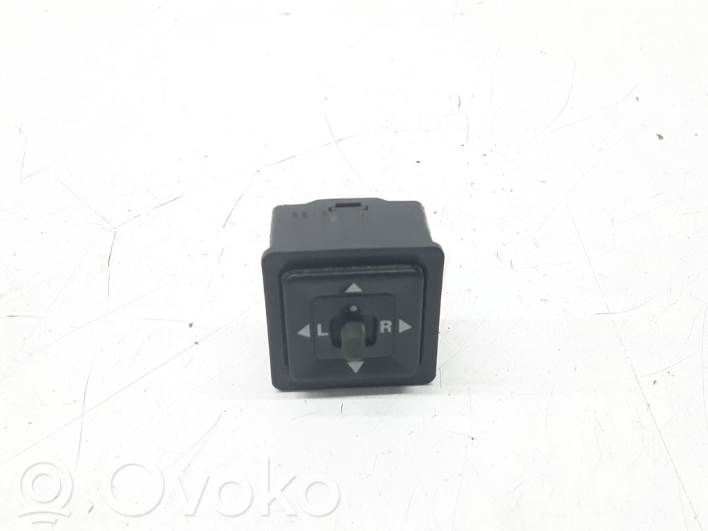 Mitsubishi Pajero Interruptor del espejo lateral 