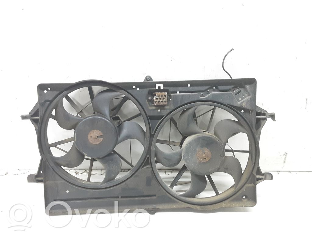 Ford Focus Ventilatoru komplekts 