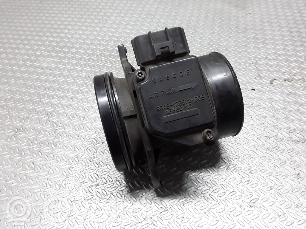 Ilmamassan virtausanturi   98AB12B579B2B
