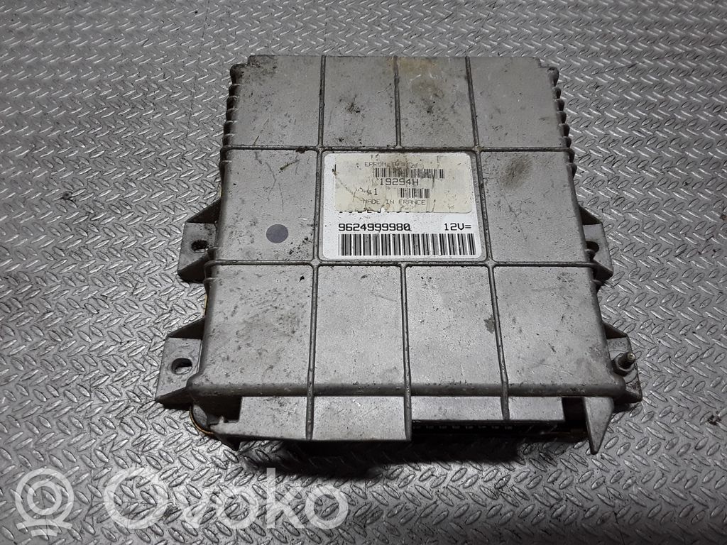 Peugeot 306 Engine control unit/module 