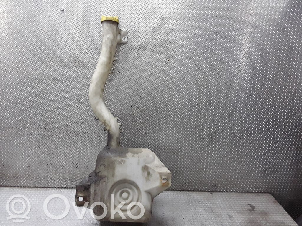 Windshield washer fluid reservoir/tank