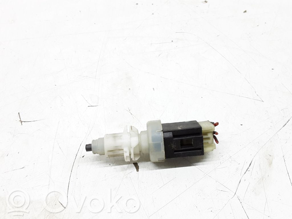 Brake pedal sensor switch