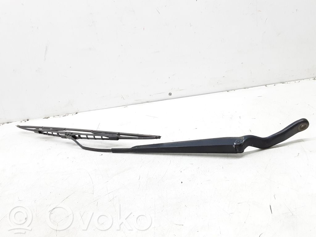Wischerarm vorne   2S6117526AC